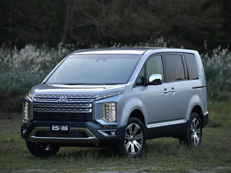 mitsubishi_delica_d_5_860398