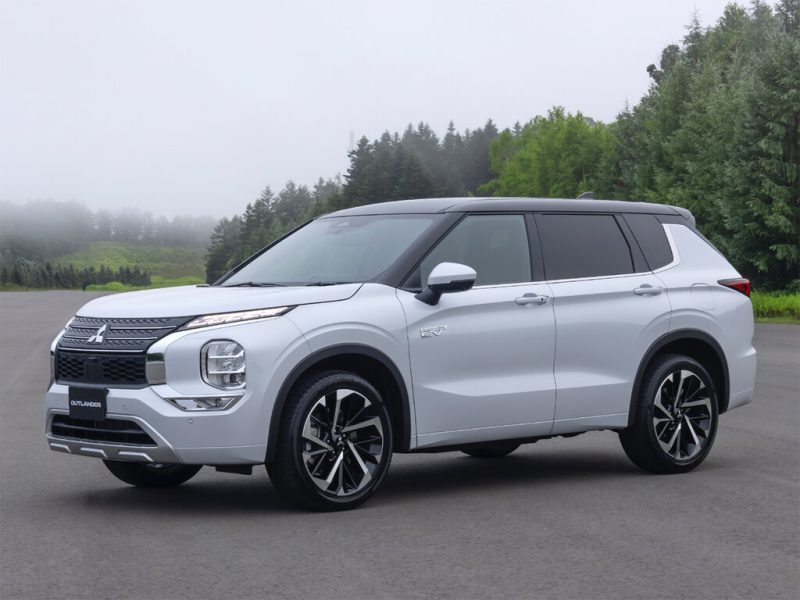 mitsubishi_outlander_1038671